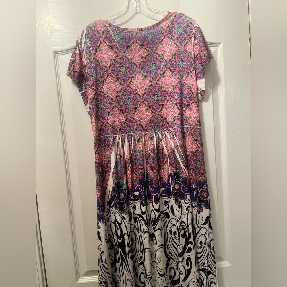 ONE WORLD Pink and Purple Patterned Midi Dress - Picture 4 of 5